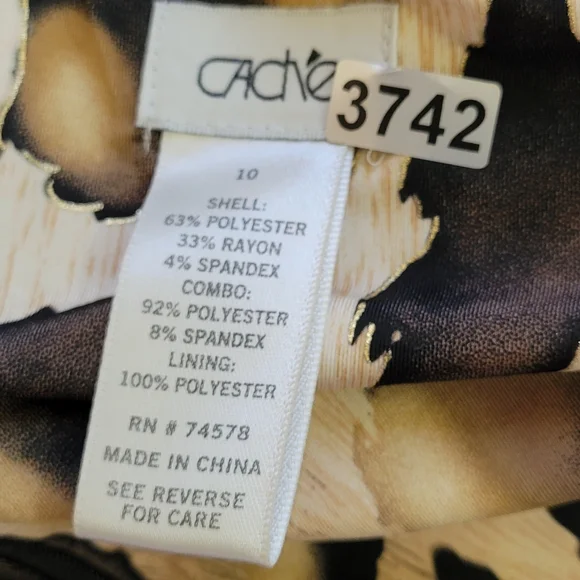 Cache Women's size 10 - Picture 2 of 6